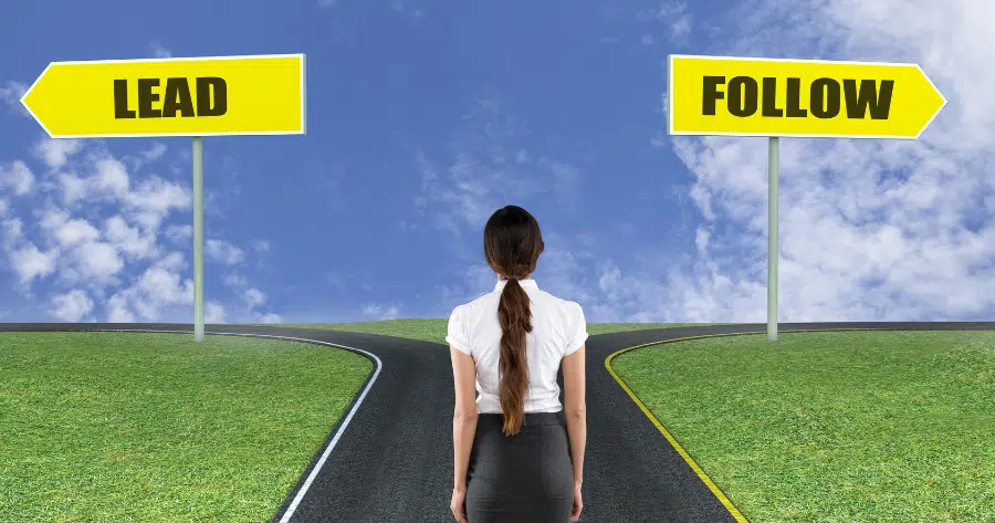 ตรรกะวิบัติ ประเภทดึงดูดทางอารมณ์ให้คล้อยตาม