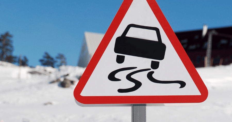 ตรรกะวิบัติ ลื่นไหลไปสู่หายนะ (Slippery Slope)