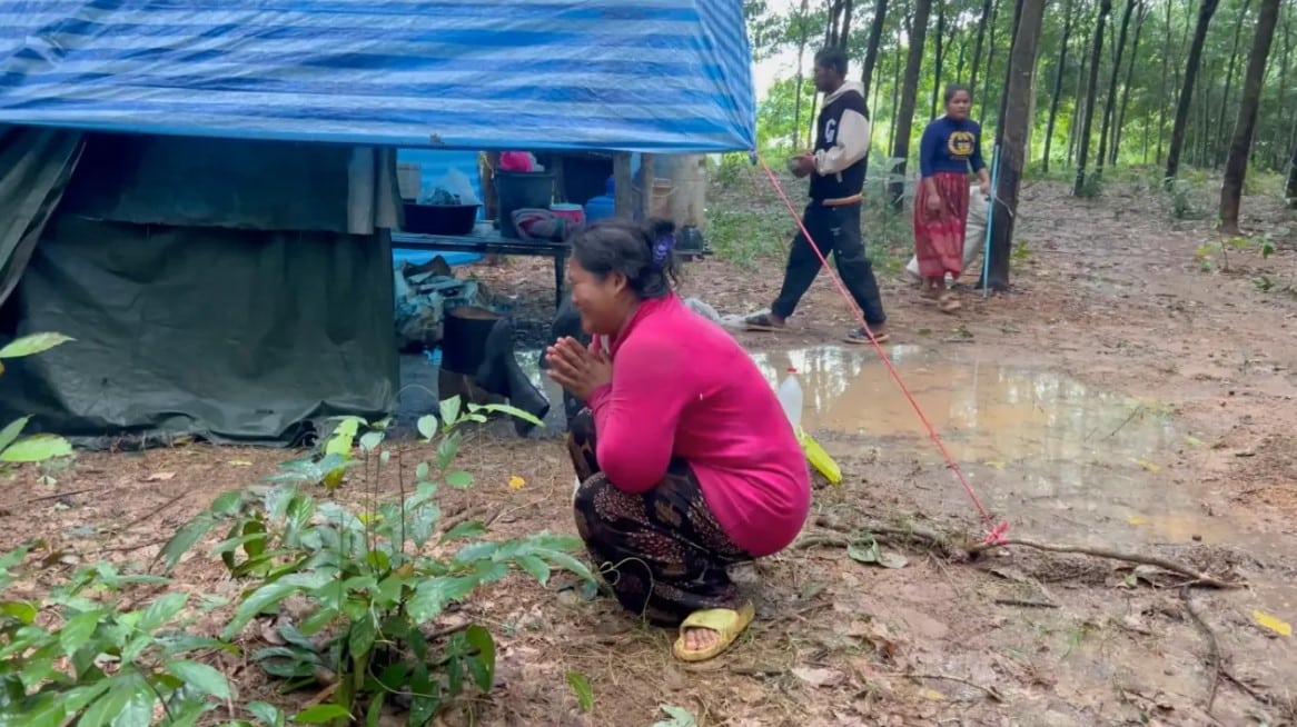 ฟ้าผ่า คนงานกัมพูชา พร้อมหมา เสียชีวิต ตราด