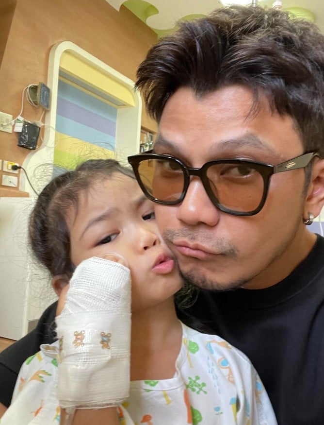 หนุ่ม กะลา เจรจา จูน ฟ้องยักยอก