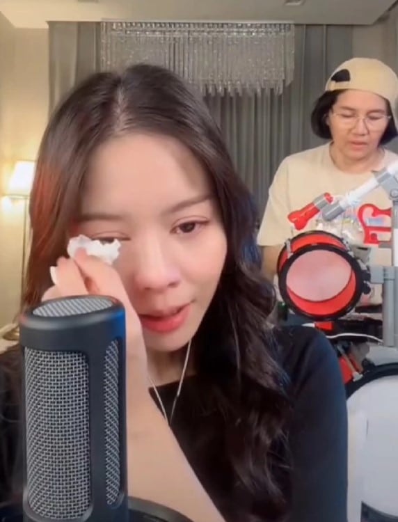 เมย์ จิระนันท์ ไลฟ์เปิดใจ หลังหายตัวไป เผยปัญหา