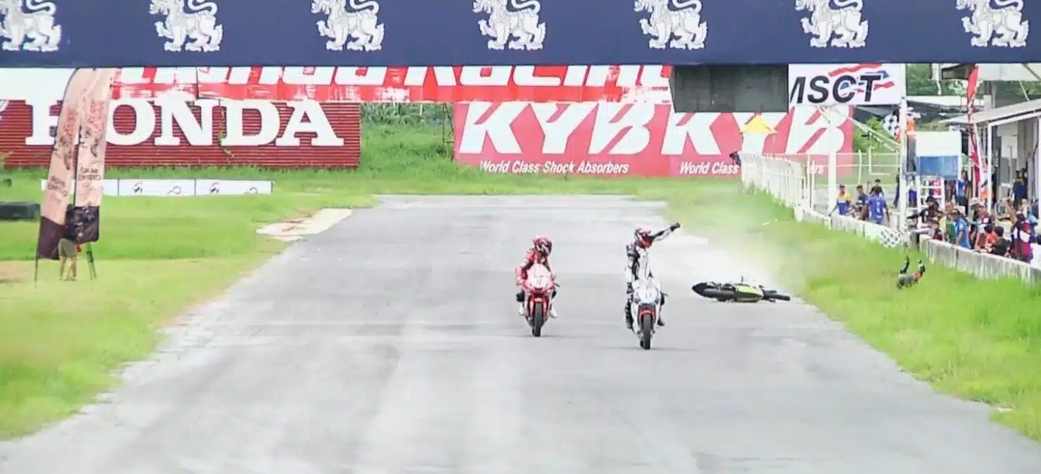 ผู้ปกครองของนักแข่งหมายเลข 17 ได้แถลงผ่านเฟซบุ๊ก GUN17 เสียใจต่อเรื่องที่เกิดขึ้น