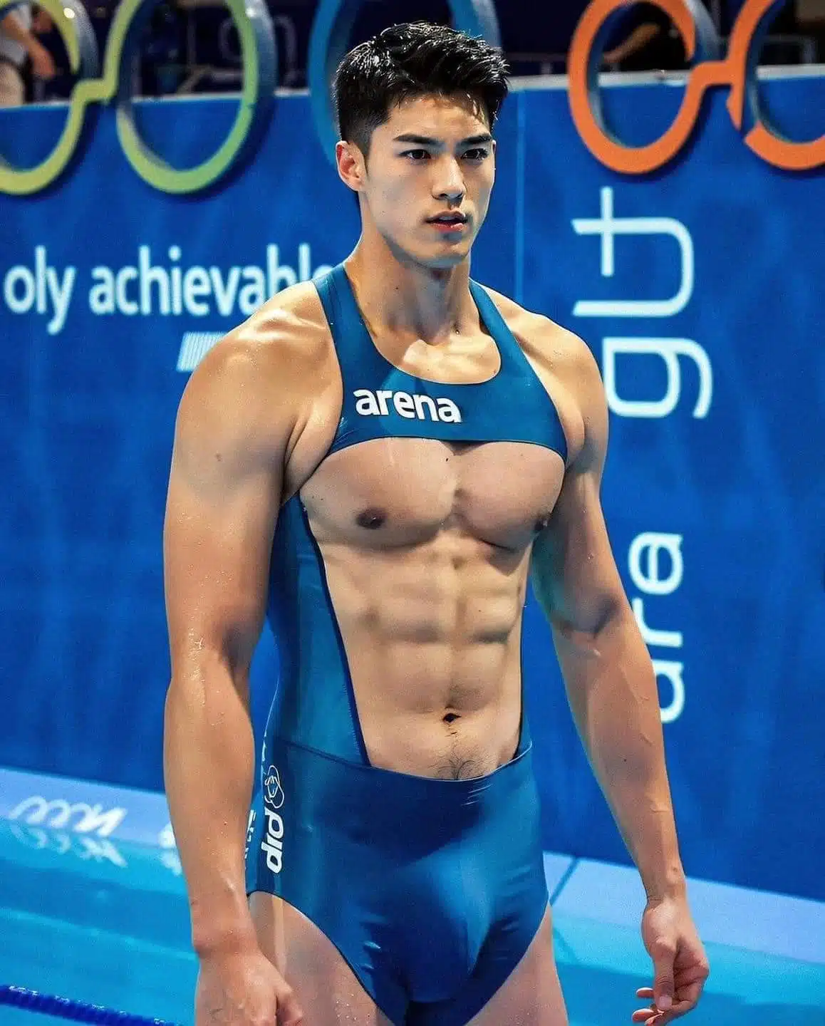 นักกีฬาชายโอลิมปิก ชุดยิมนาสติกโป๊