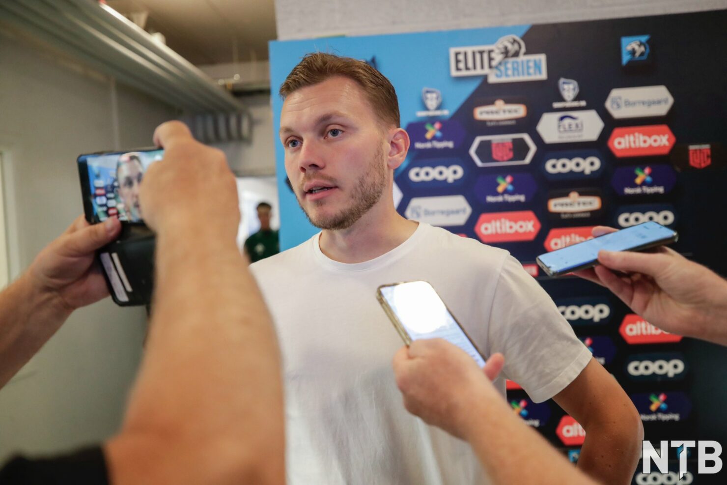 ฟุตบอลอุ่นเครื่อง โรเซนบอร์ก แมนยู