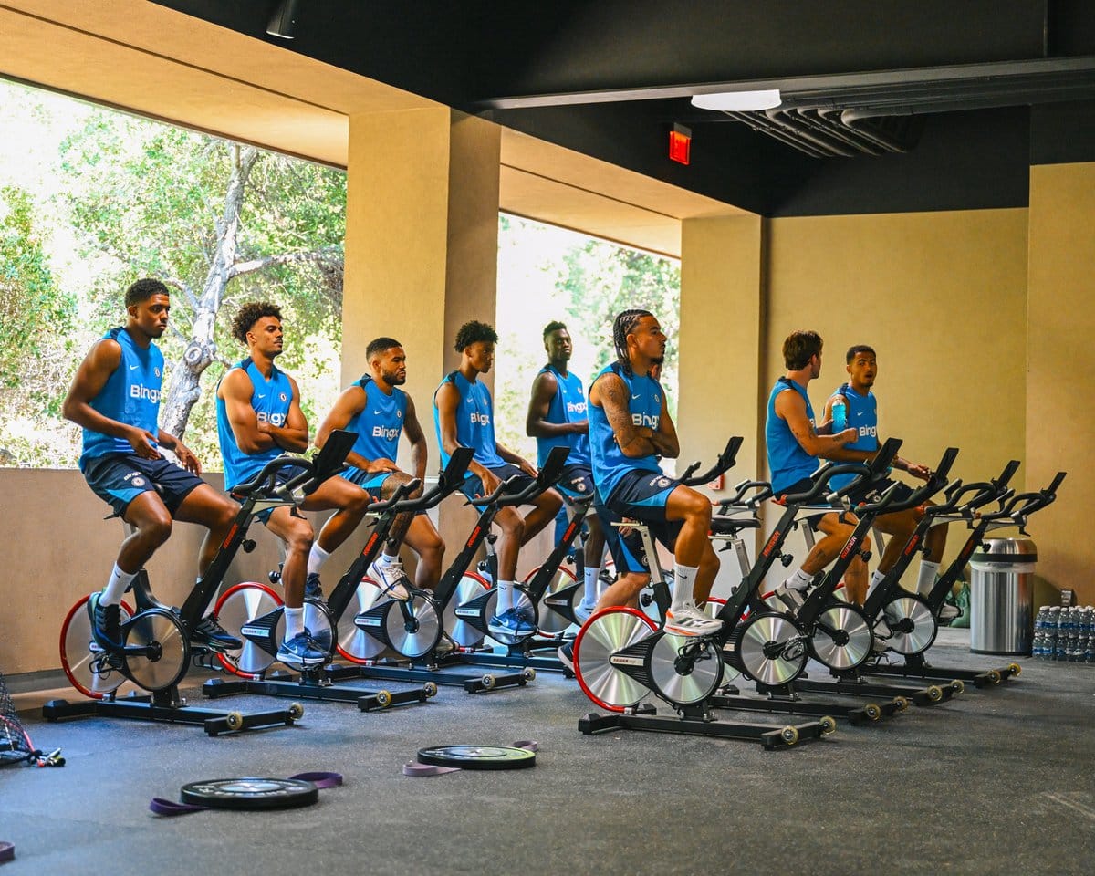 ฟุตบอลอุ่นเครื่อง เชลซี เร็กซ์แฮม