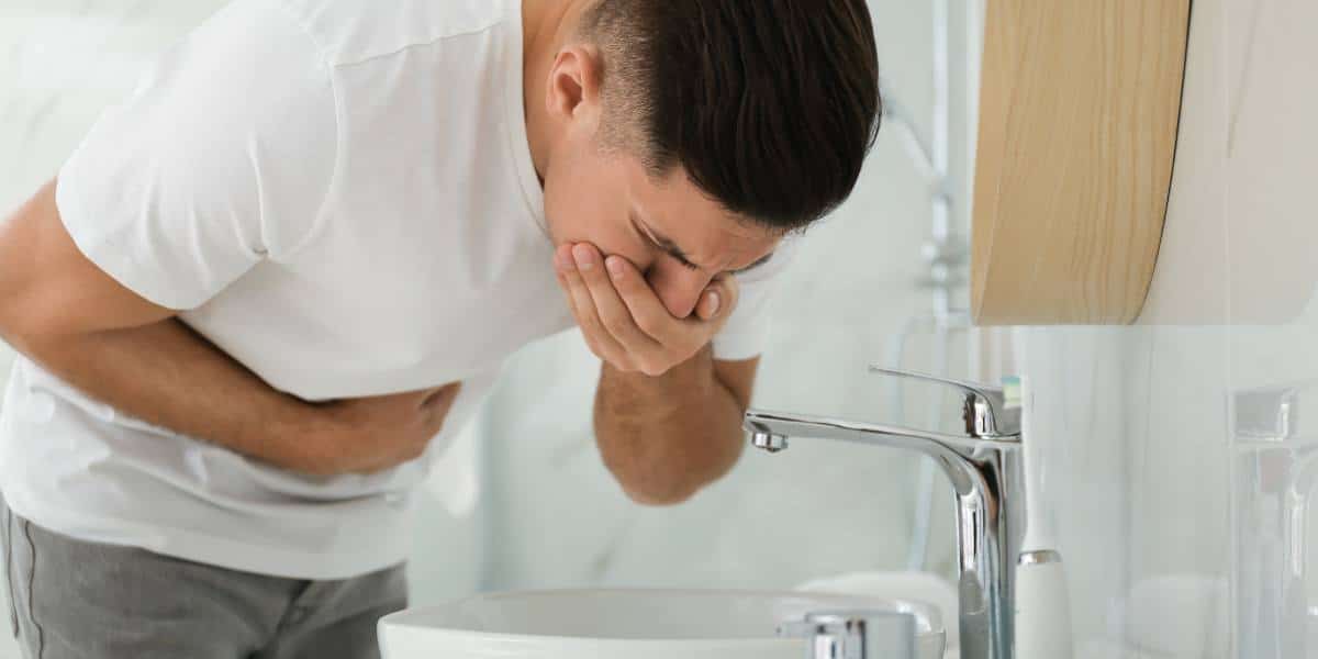 โอโซนเป็นก๊าซพิษ ทำให้อาเจียน