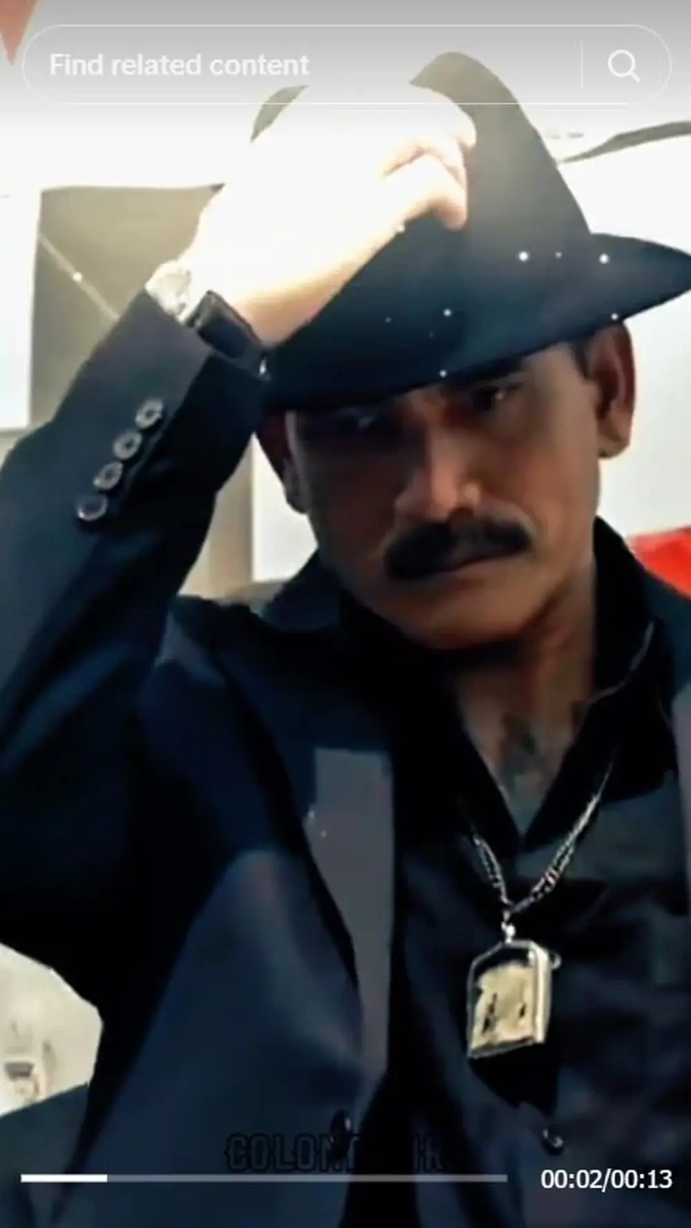 ผู้พันเบิร์ดเล่นภาพยนตร์ขุนพันธุ์