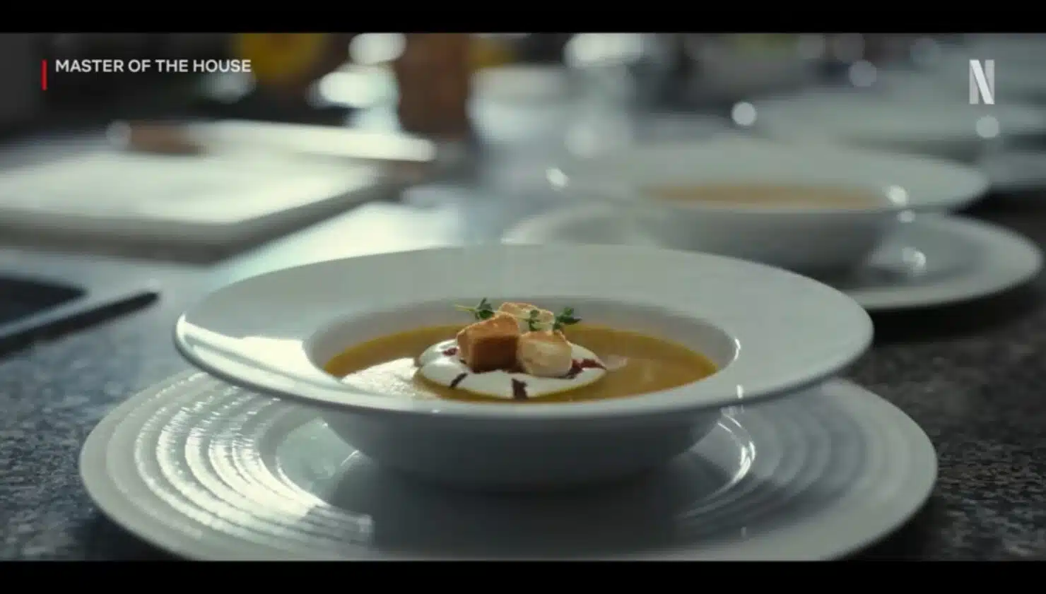 ตัวละครในสืบสันดาน กินซุปทุกมื้อ