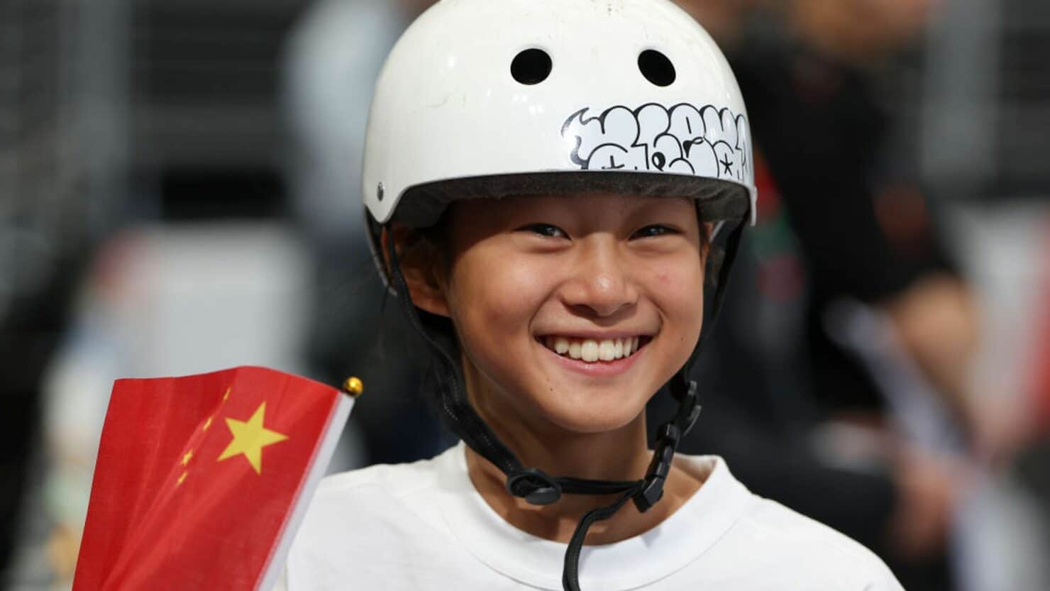 'เจิ้ง หาว หาว' นักสเกตบอร์ดสาวชาวจีน นักกีฬาที่เด็กที่สุดในโอลิมปิก 2024