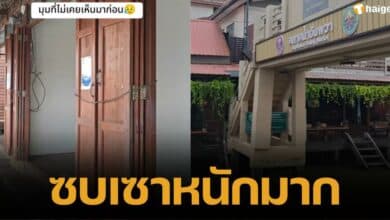 Unbelievable, Amphawa Floating Market has no people even though it&#039;s Sunday. Make people look lonely instead