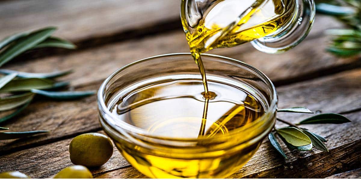 ใช้น้ำมันมะกอกสกัดเย็น ผิดวิธีอาจทำให้เสี่ยงเป็นโรคร้ายได้ เช่น โรคหัวใจ และโรคมะเร็งปอด