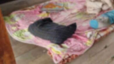 หลานป 5 ถูกลวงให้รุ่นพี่ ม 3