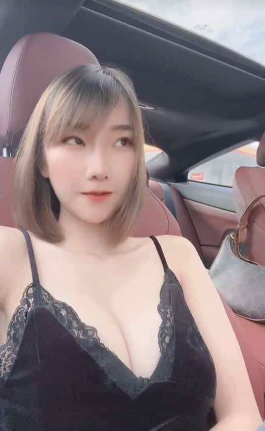 โซดา เซลฟี่หน้ารถ