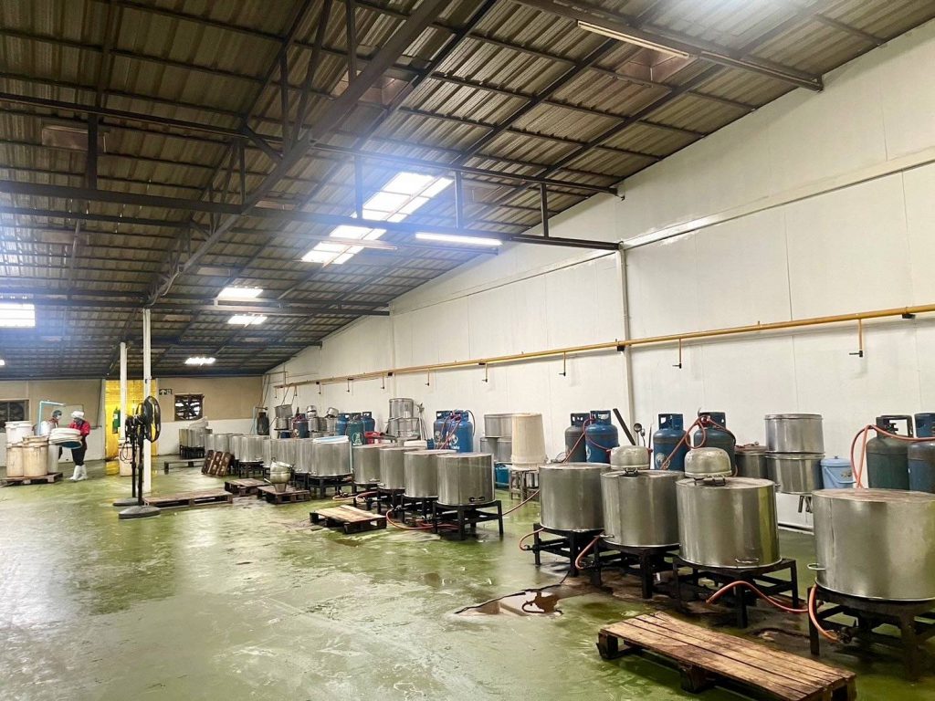 ร.ง.4 หรือ ใบอนุญาตประกอบกิจการโรงงาน เป็นเอกสารสำคัญที่ออกโดยกรมโรงงานอุตสาหกรรม เพื่อรับรองว่าโรงงานนั้น ๆ