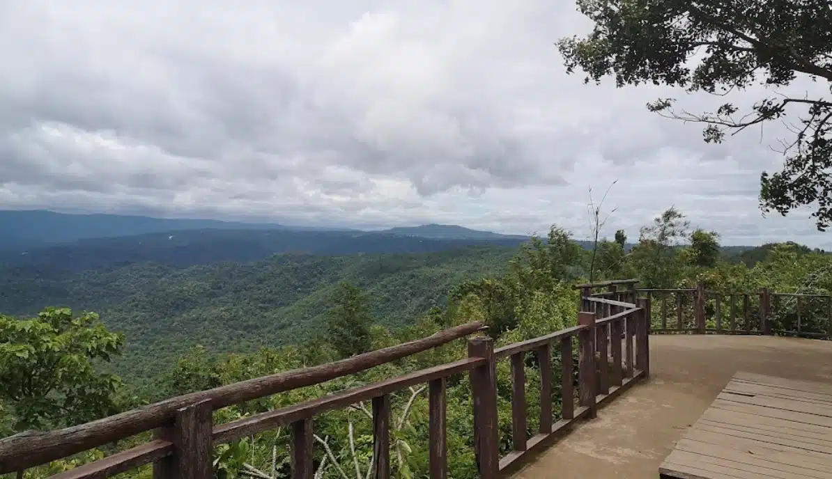 วิธีเดินทางไปผาเก็บตะวัน 2567