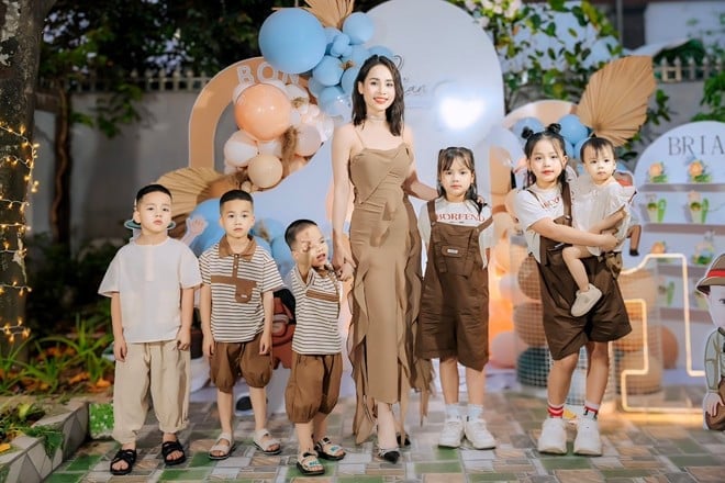 เผยชีวิตคุณแม่เวียดนาม ลูก 6 หุ่นยังเป๊ะ