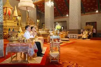 ในหลวง - พระราชินี เสด็จฯ ทรงบำเพ็ญพระราชกุศล