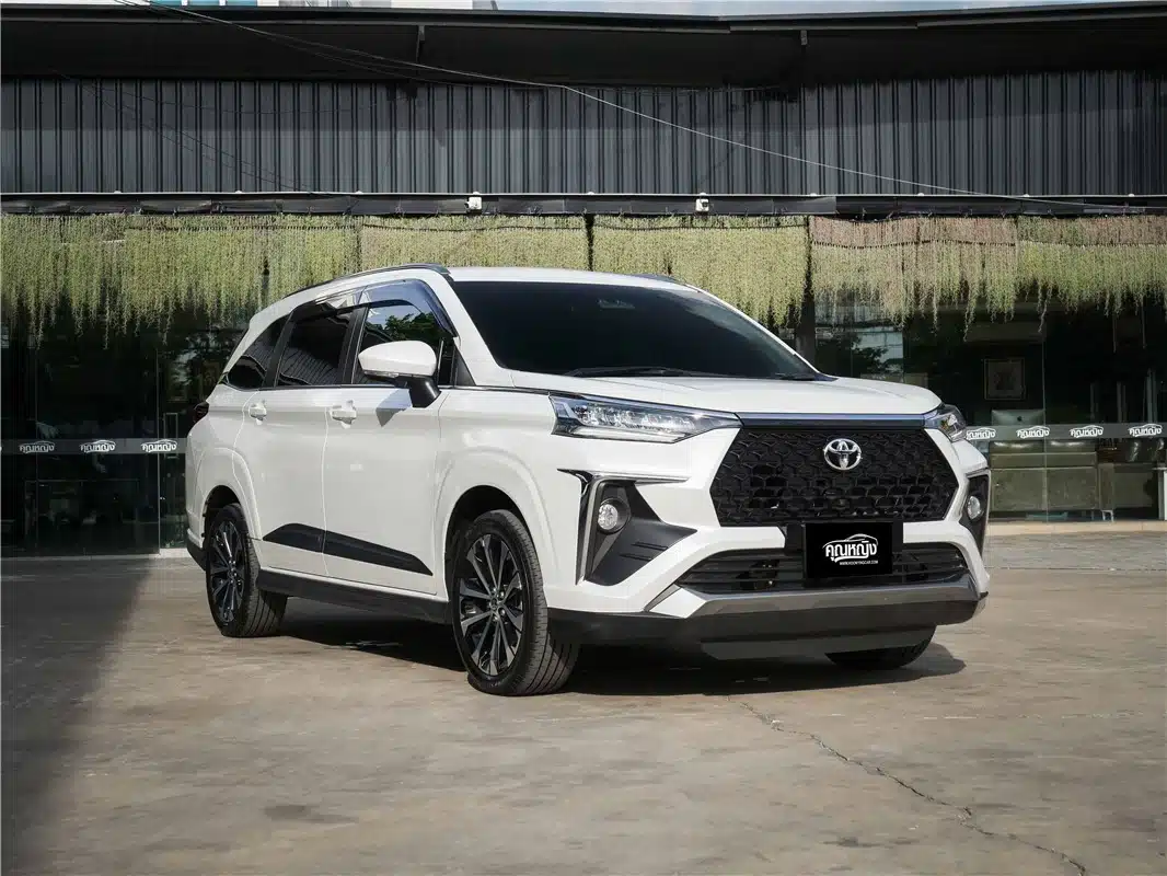 โตโยต้า เวลอส 1.5 พรีเมียม (Toyota Veloz 1.5 Premium) Veloz รถยนตร์ 7 ที่นั่ง จากปี 2022