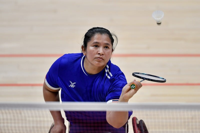 อำนวย เวชวิฐาน