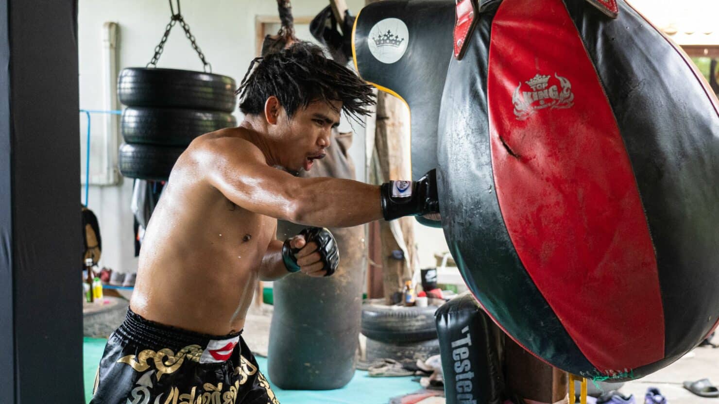 สุริยันต์เล็ก ONE ลุมพินี 81