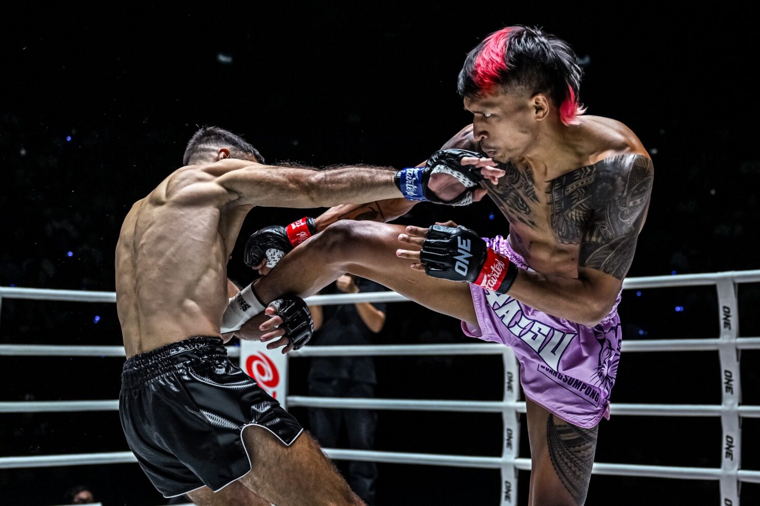 ผลมวย ONE ลุมพินี 76