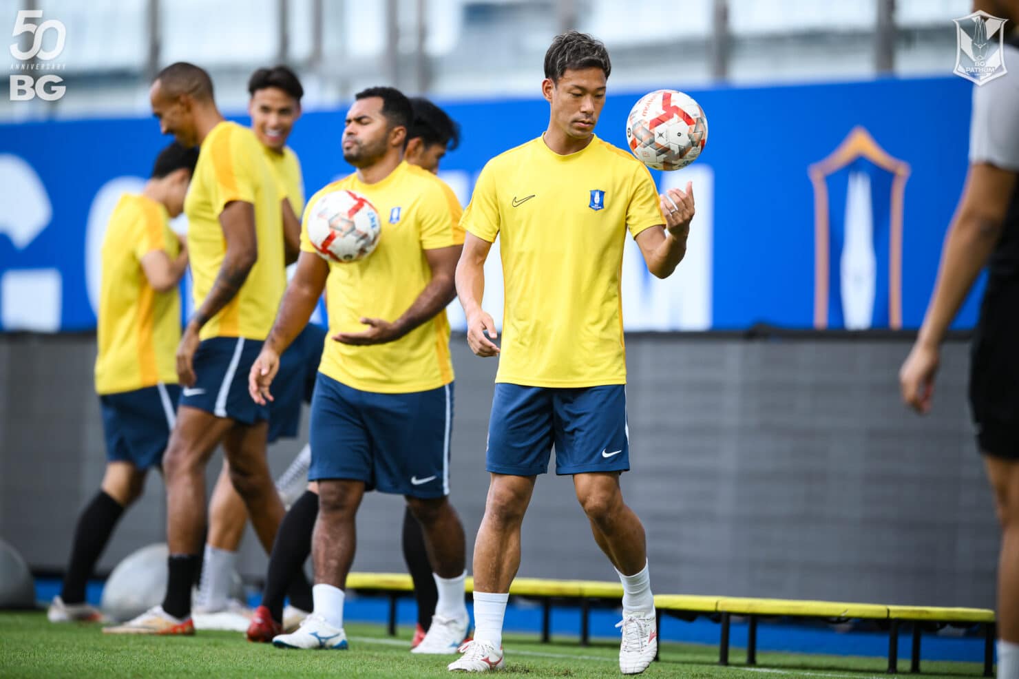 ดูบอลสด ไทยลีก บีจี ปทุม ยูไนเต็ด เชียงราย