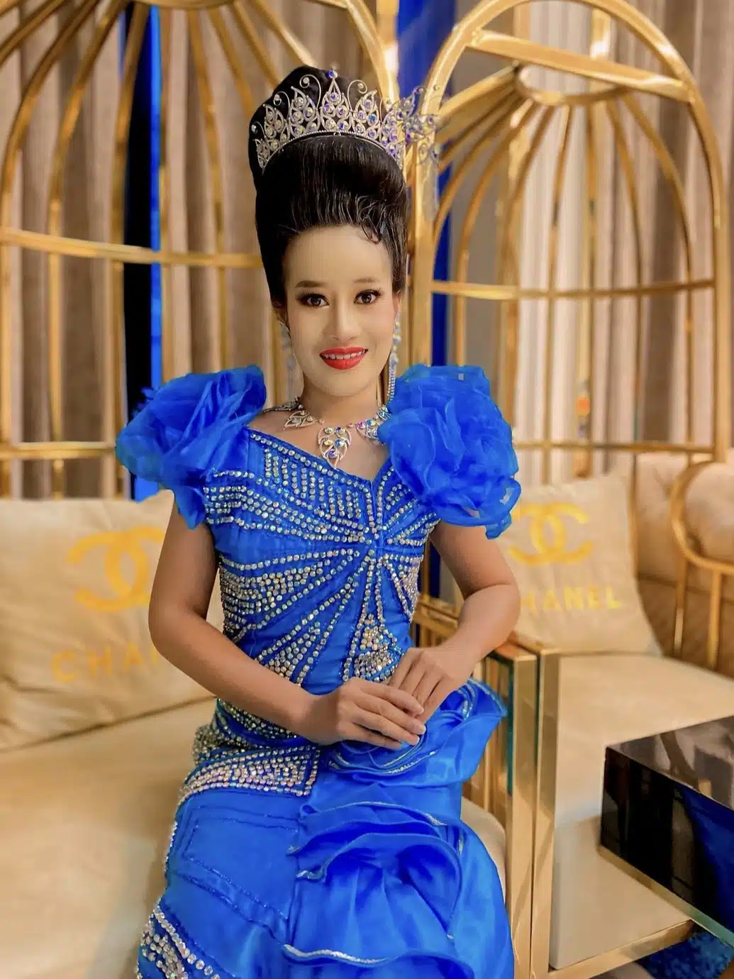 หนูรัตน์ เน็ตไอดอล ใส่ชุดลิเก