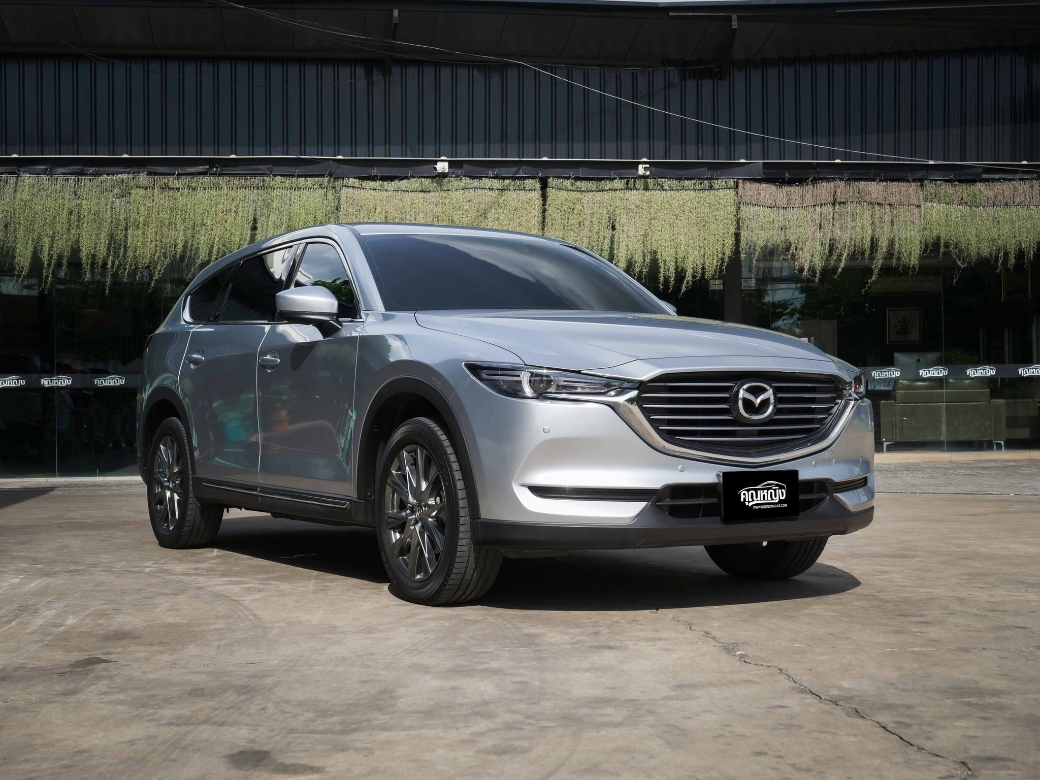 มาสด้า ซีเอ็กซ์-8 2.5 เอส (Mazda CX-8 2.5 S) เอสยูวีแบบที่นั่ง 3 แถว การันตีด้วยรางวัล CAR OF THE YEAR 2021