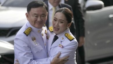 ตรวจสอบไต่สวน นายกอุ้งอิ้ง