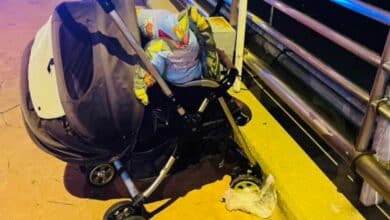 หนุ่มน้อยใจ เมียไม่ให้เงินซื้อเหล้า คิดดิ่งสะพานพร้อมลูกสาว