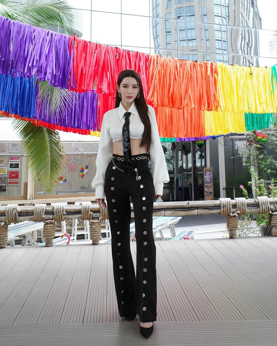 ฝน มาริสา ร่วมงาน Pride month