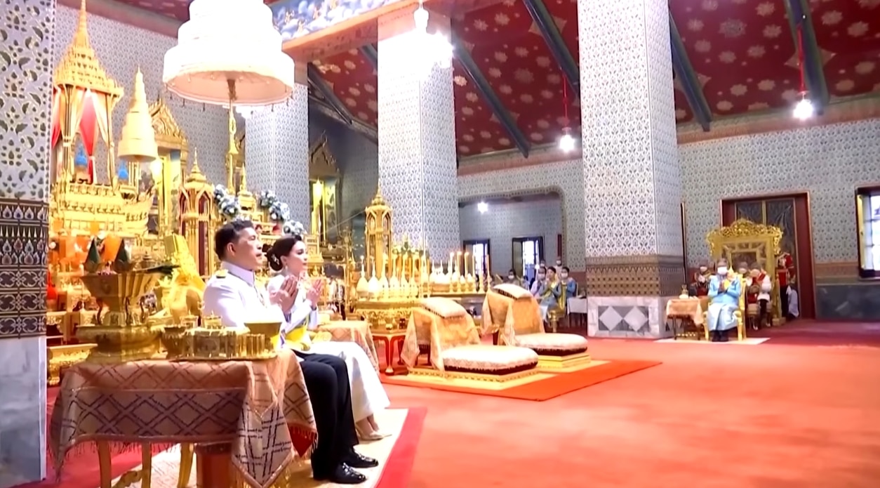 ในหลวง พระราชินี เสด็จฯ พระราชพิธีเฉลิมพระชนมพรรษา 92 พรรษา พระพันปีหลวง