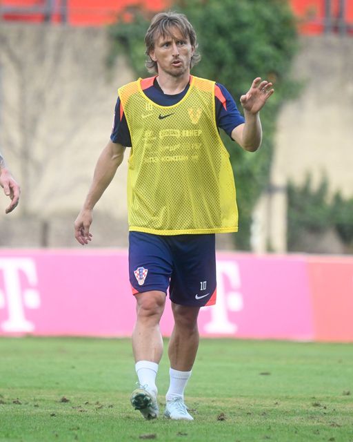 ยูฟ่า เนชั่นส์ ลีก 2024/25 โปรตุเกส โครเอเชีย