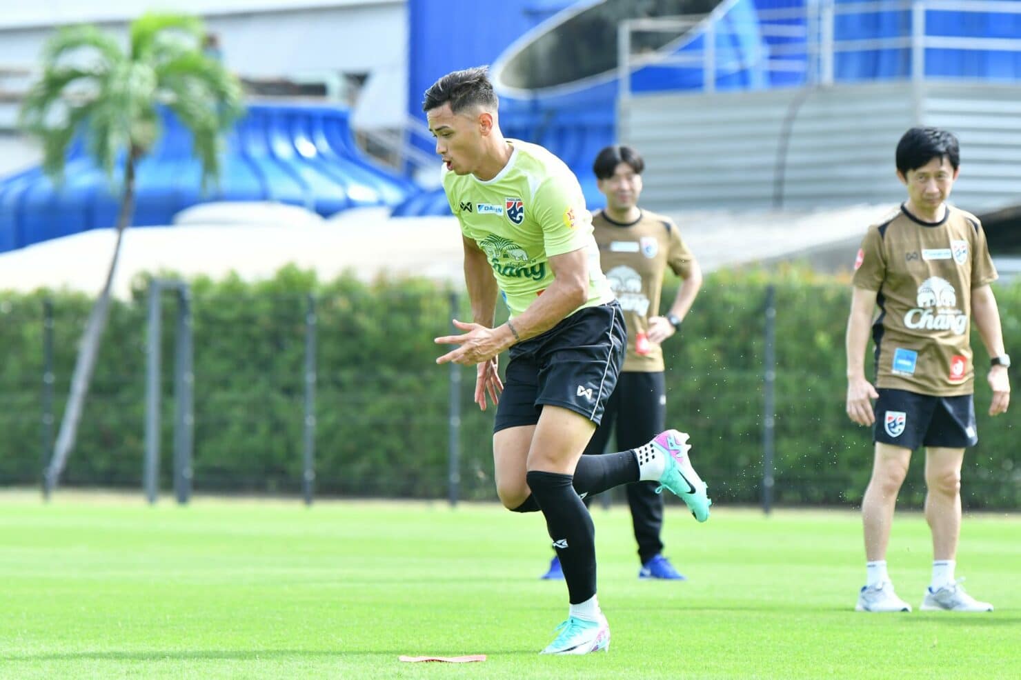 ฟุตบอลชายทีมชาติไทย ชุดใหญ่