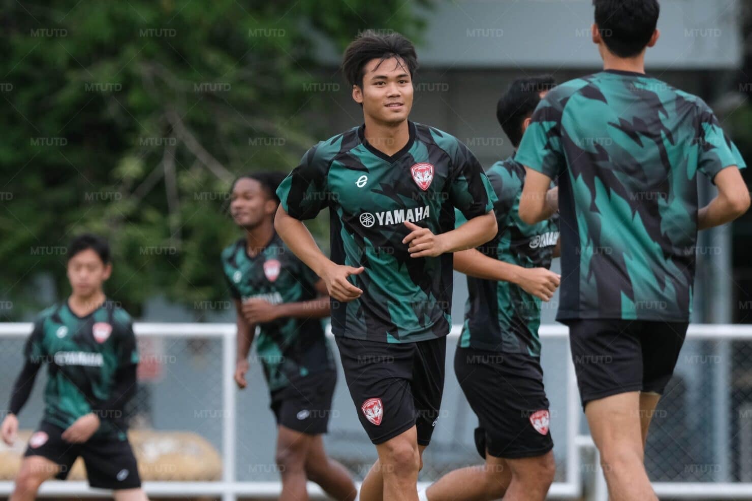 ดูบอลสด ไทยลีก เมืองทอง สุโขทัย