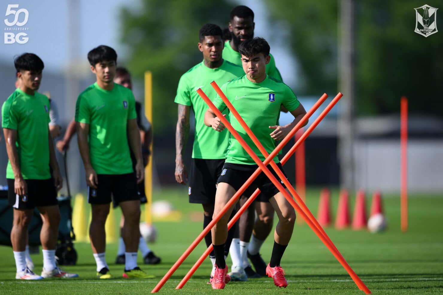 ดูบอลสด ไทยลีก การท่าเรือ บีจี ปทุม