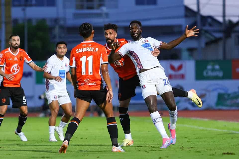 ผลฟุตบอล รีโว่ ไทยลีก ประจวบ การท่าเรือ