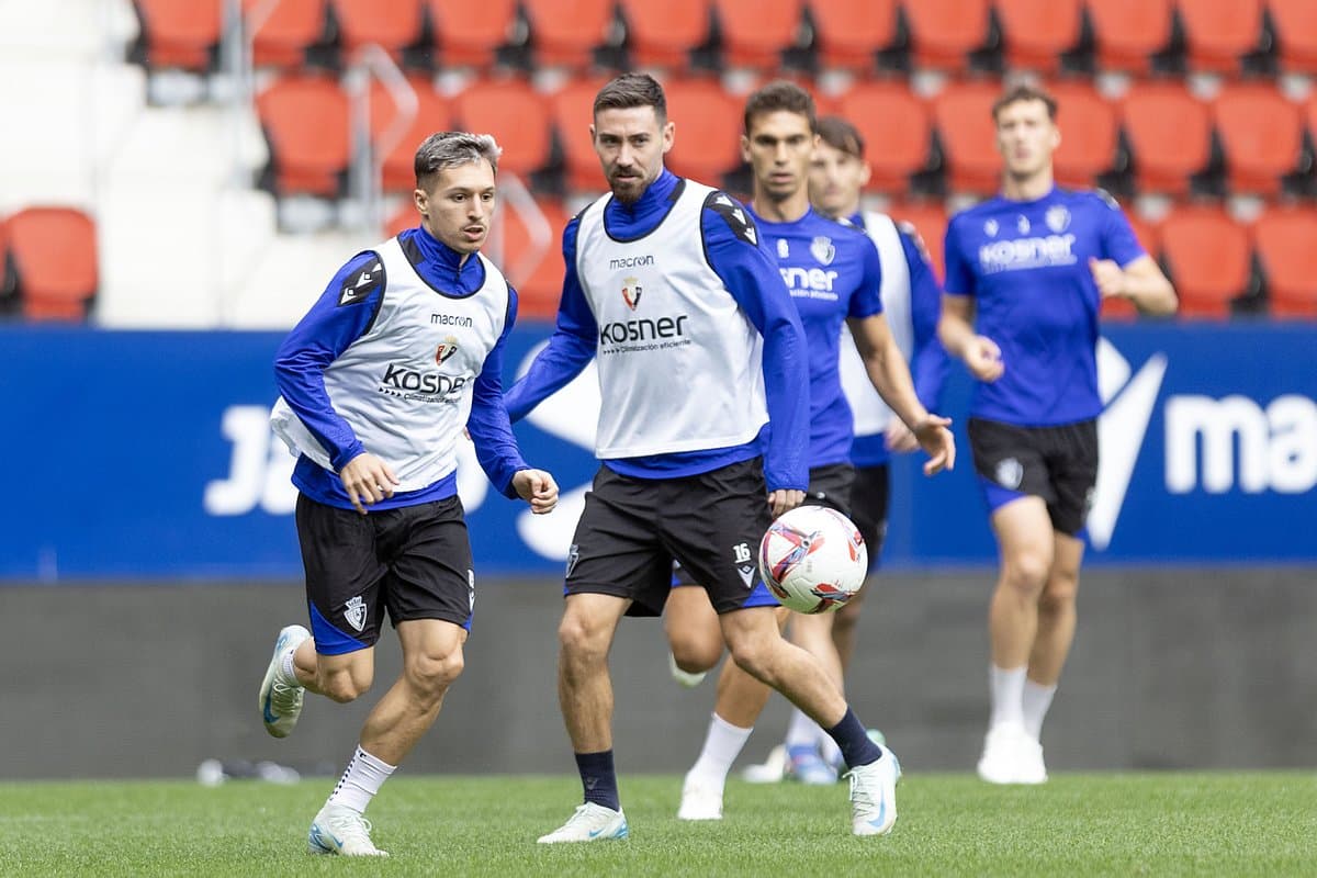 ลาลีกา 2024/25 โอซาซูน่า บาร์เซโลน่า