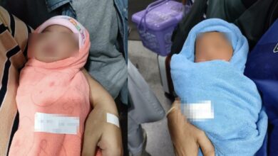 ภาพหลักฐาน รพ. ผิดพถลาดเหตุทารกสลับตัว