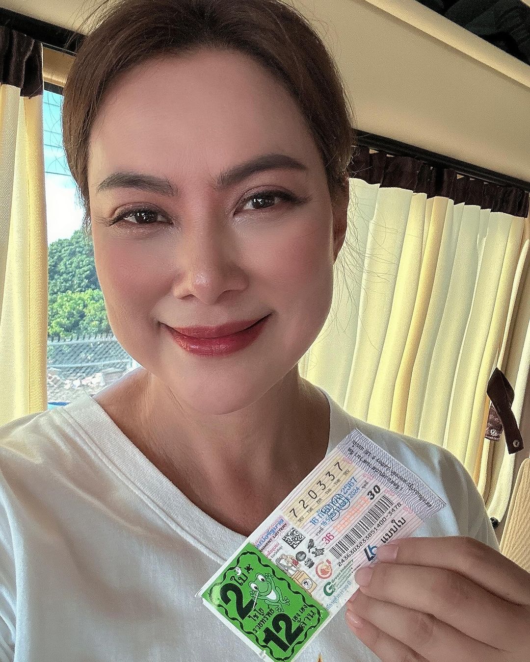 บุ๋ม ปนัดดา ถูกลอตเตอรี่ เลขท้าย 2 ตัว งวด 16 ก.ย. 67