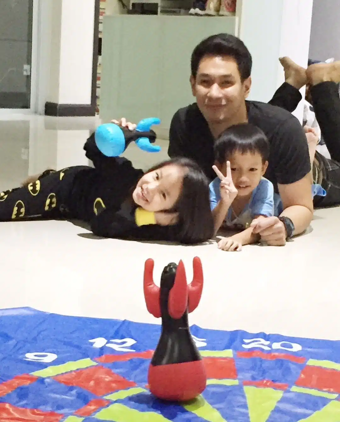 กีต้าร์ ศิริพิชญ์ เผยภาพ อ๋อม อรรคพันธ์ เป็นพี่เลี้ยงลูกให้เธอ-4