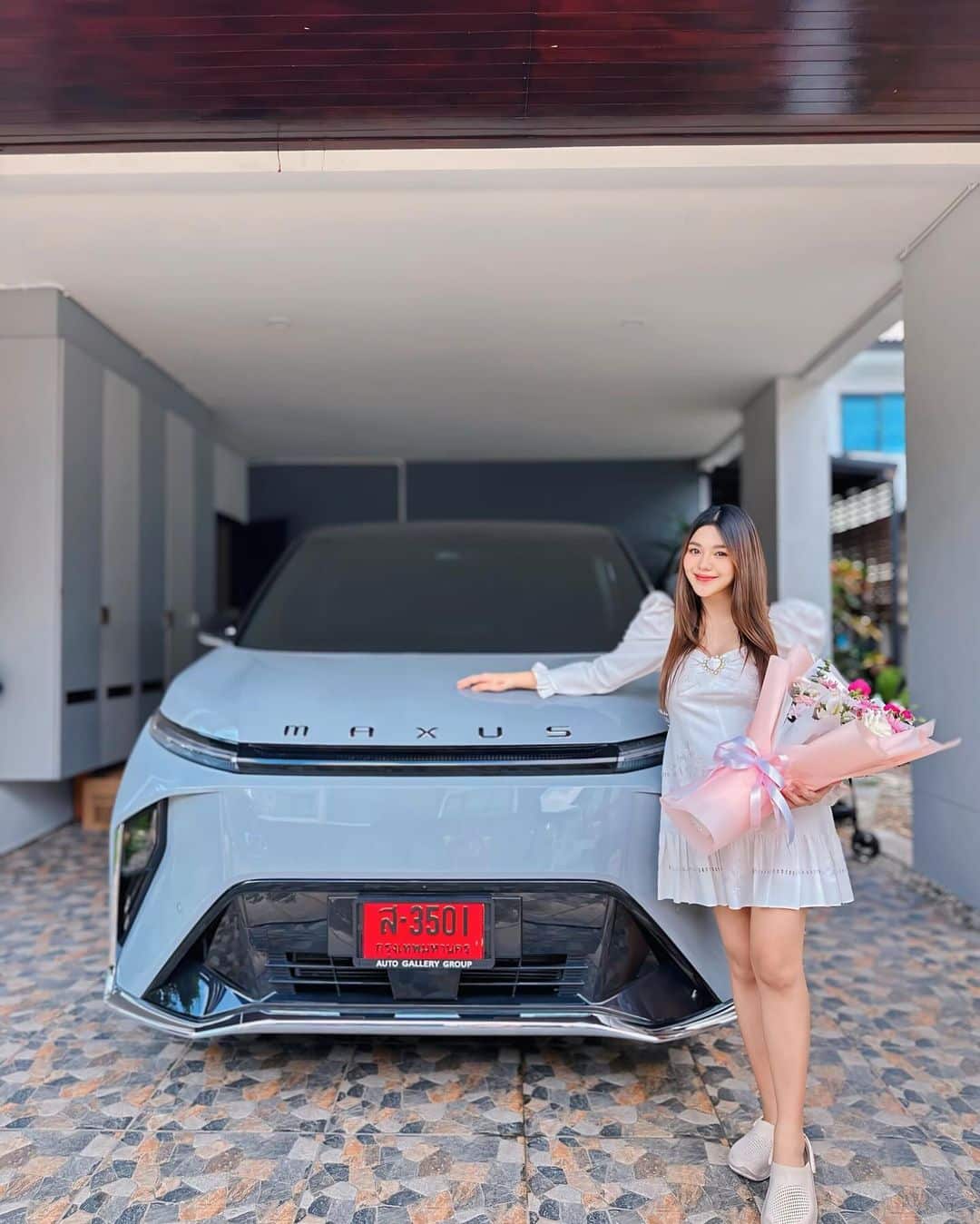 ธัญญ่า อาร์สยาม ซื้อรถคันใหม่รับขวัญลูก ทำแฟนคลับแห่ส่องเลขทะเบียนรถ-2
