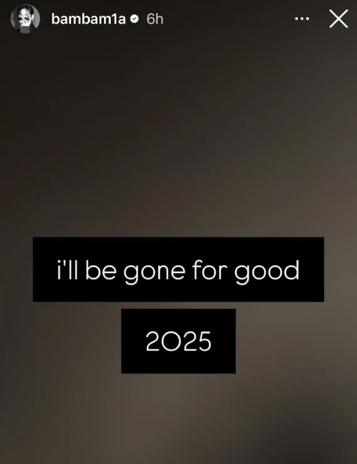 แบมแบมเขียนข้อความว่า จะจากไปตลอดกาล