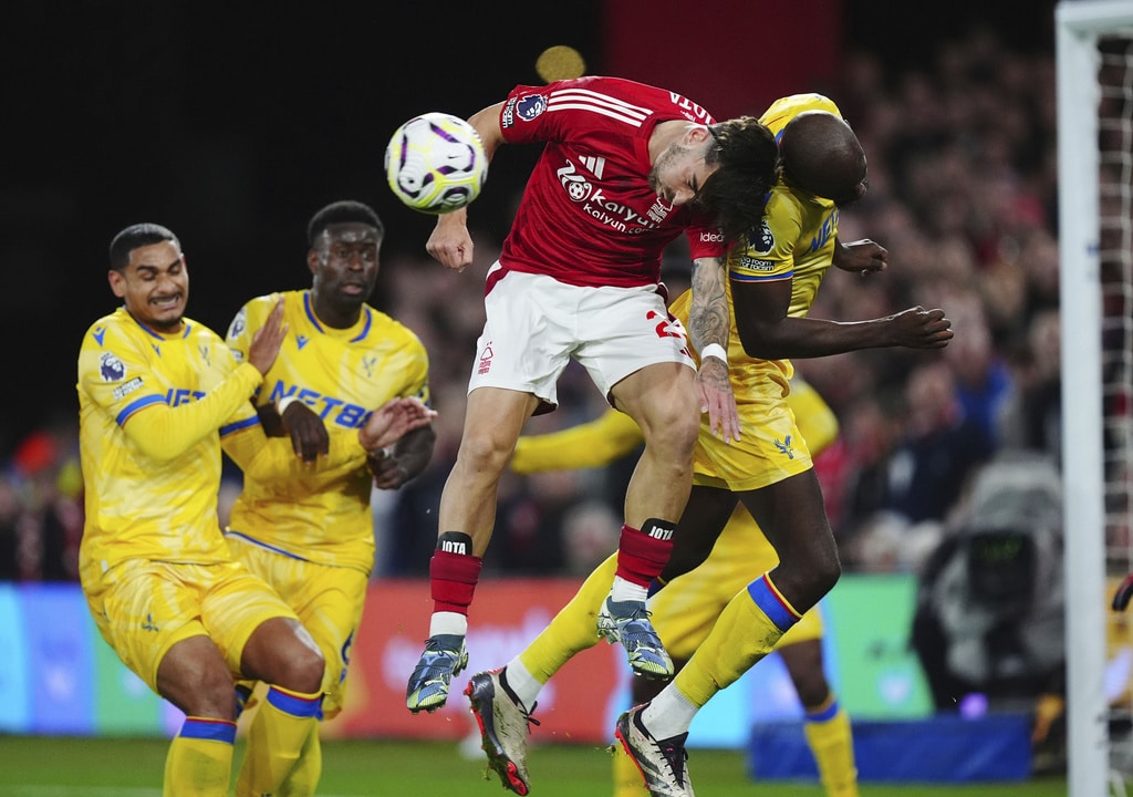 ผลบอลเมื่อคืนนี้ พรีเมียร์ลีก ฟอเรสต์ คริสตัล พาเลซ