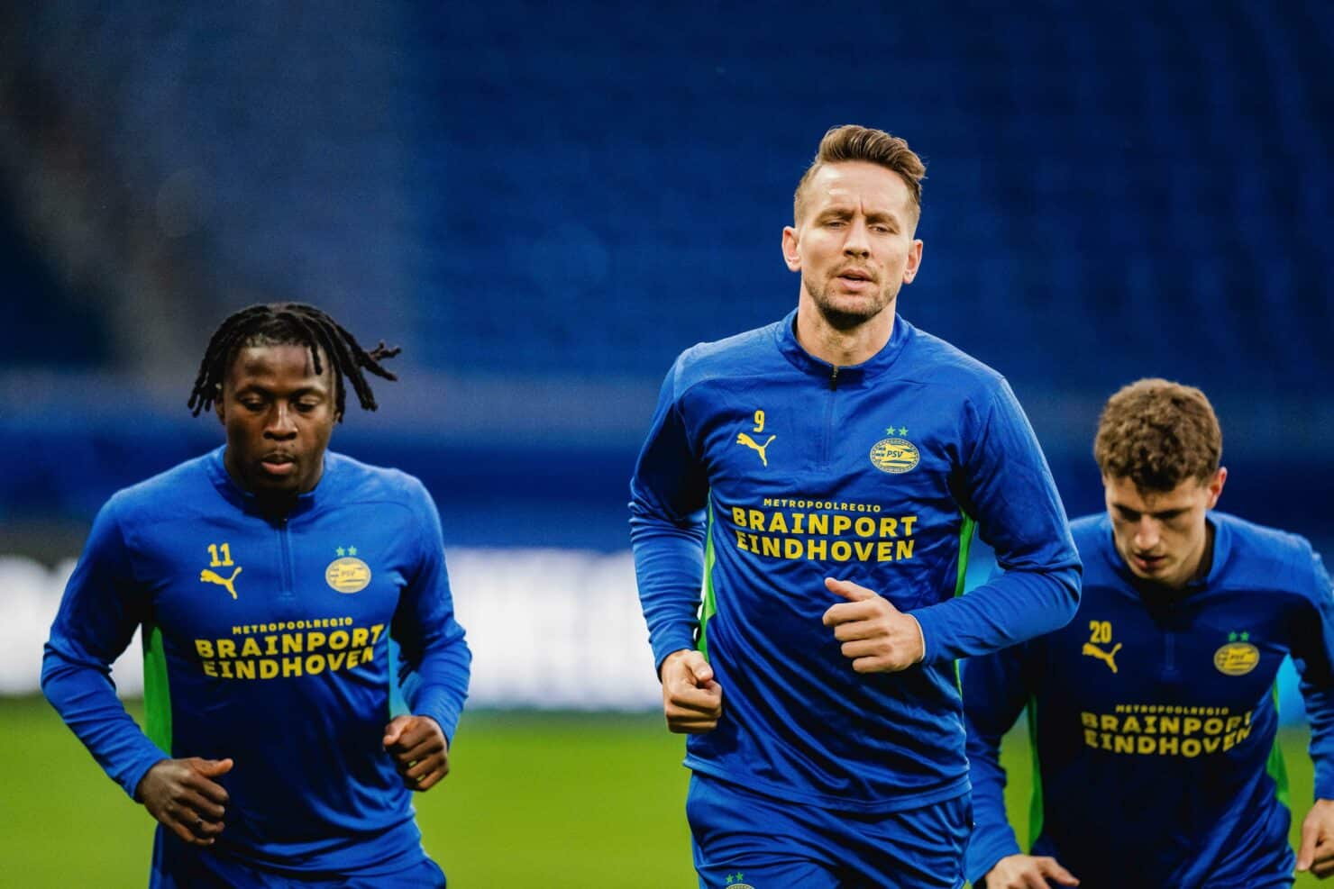 ยูฟ่า แชมเปี้ยนส์ลีก เปแอสเช พีเอสวี