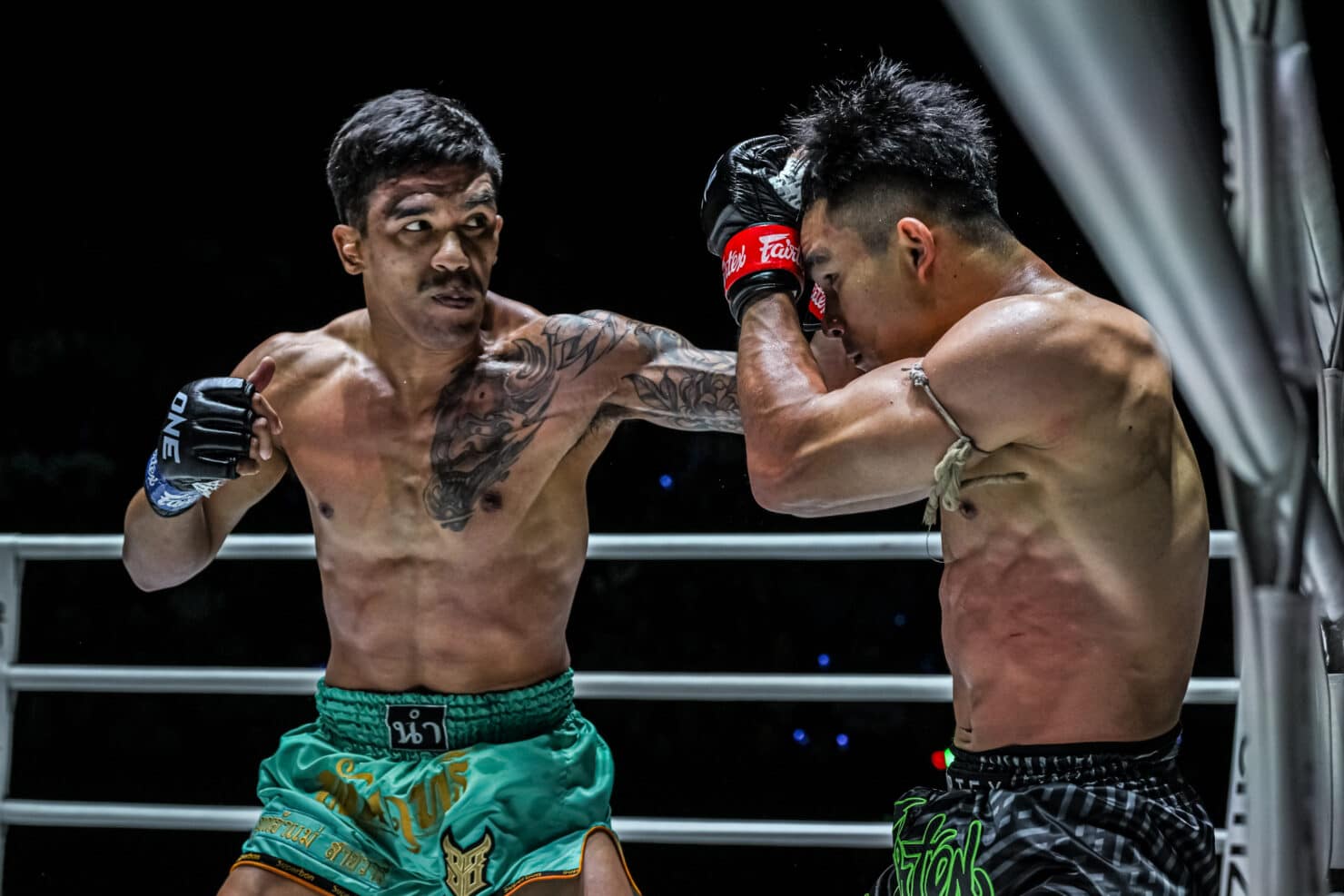 ONE ลุมพินี 83