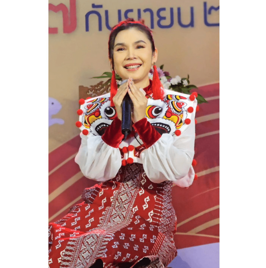 ฝน ธนสุนทร ไม่ได้ร้องเพลง กับเสียงอีสานแล้ว