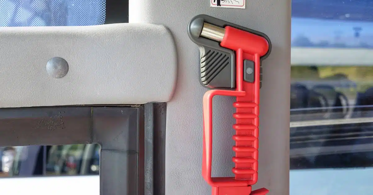 ค้อนทุบกระจก สำหรับรถบัส รถทัวร์