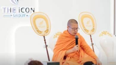 ท่าน ว. วชิรเมธี เทศน์ในบริษัทดิไอคอนกรุ๊ป