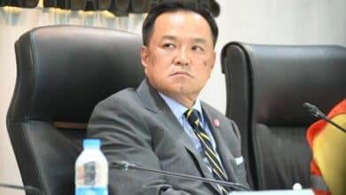 อนุทิน ตัดไฟ